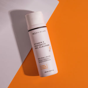 Gel nettoyant enzymatique à la vitamine C